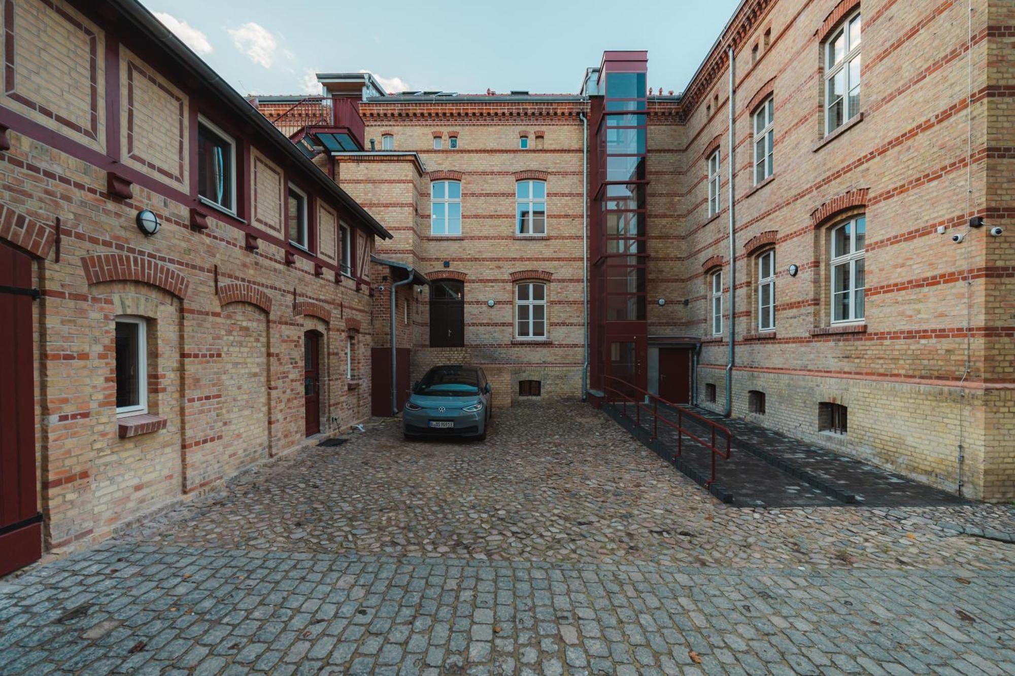 H24 Hotel Apartments Eberswalde Exterior photo